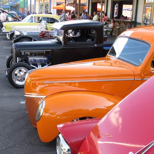 Cheap Things to do in Kissimmee - Saturday Nite Car Cruise