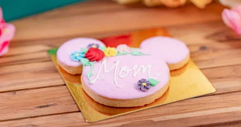 Mother's Day desserts at Disney Springs